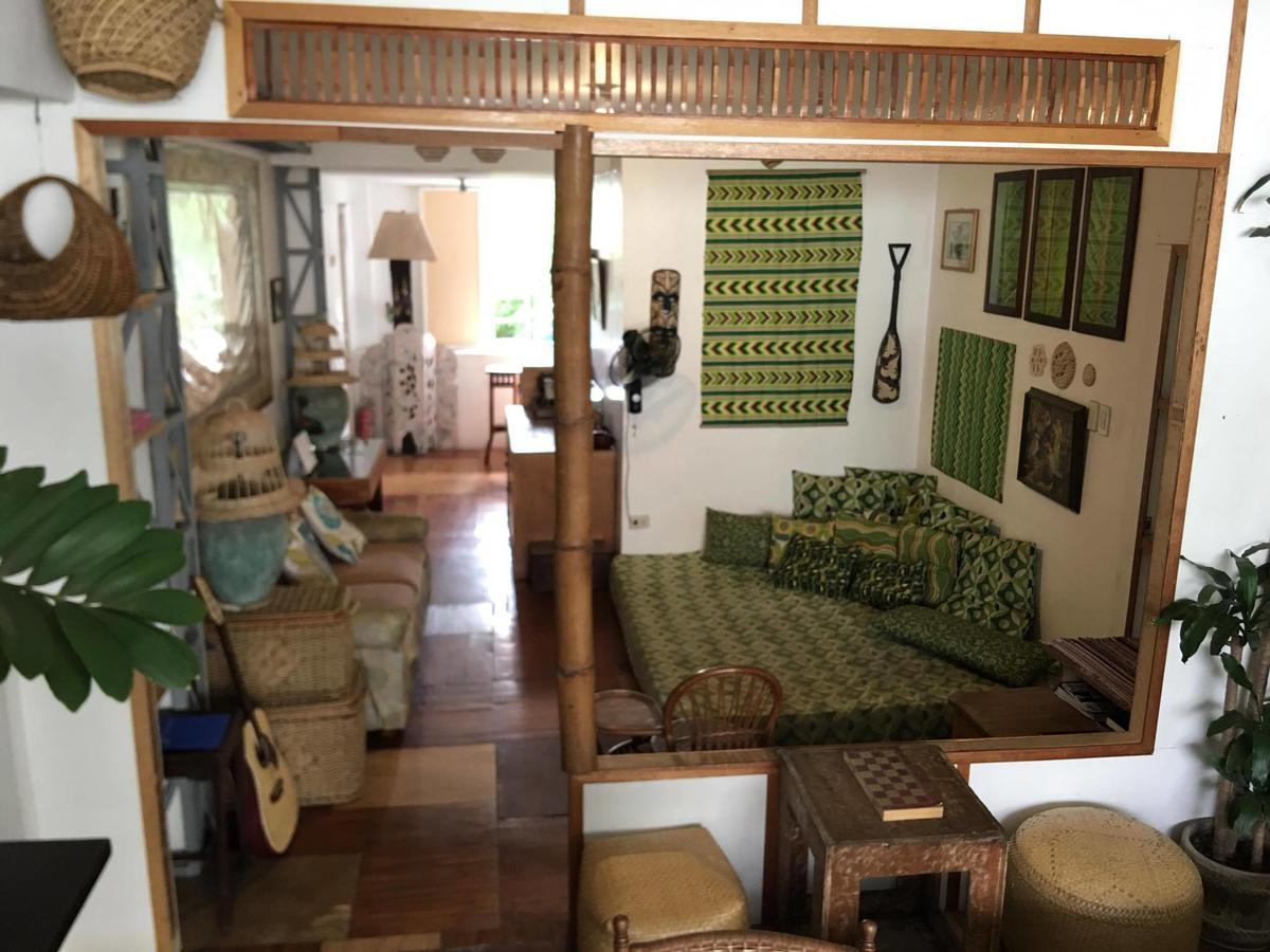 Humble Hut Hostel Manila Exterior photo